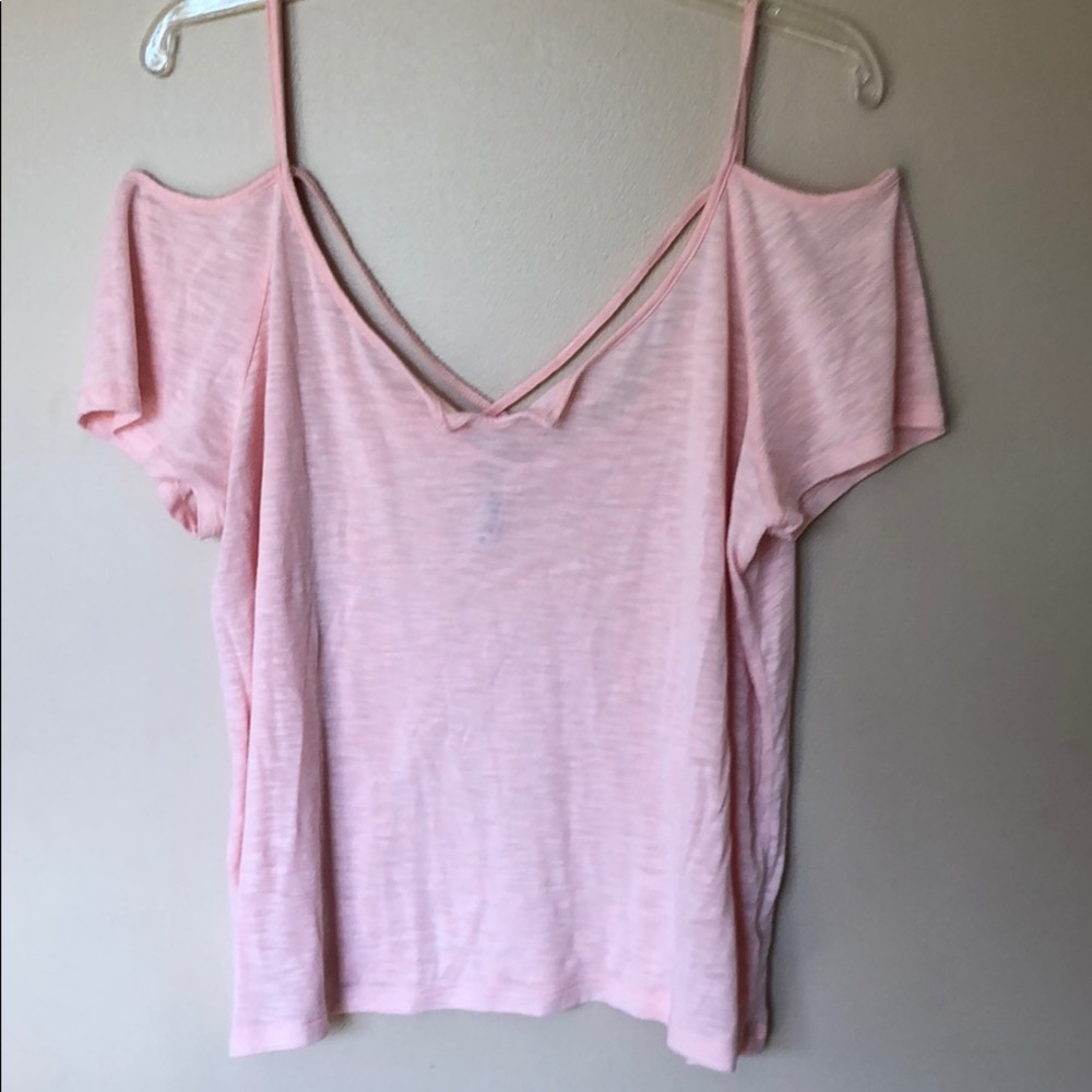 Mudd top w/ half sleeve criss cross straps in back